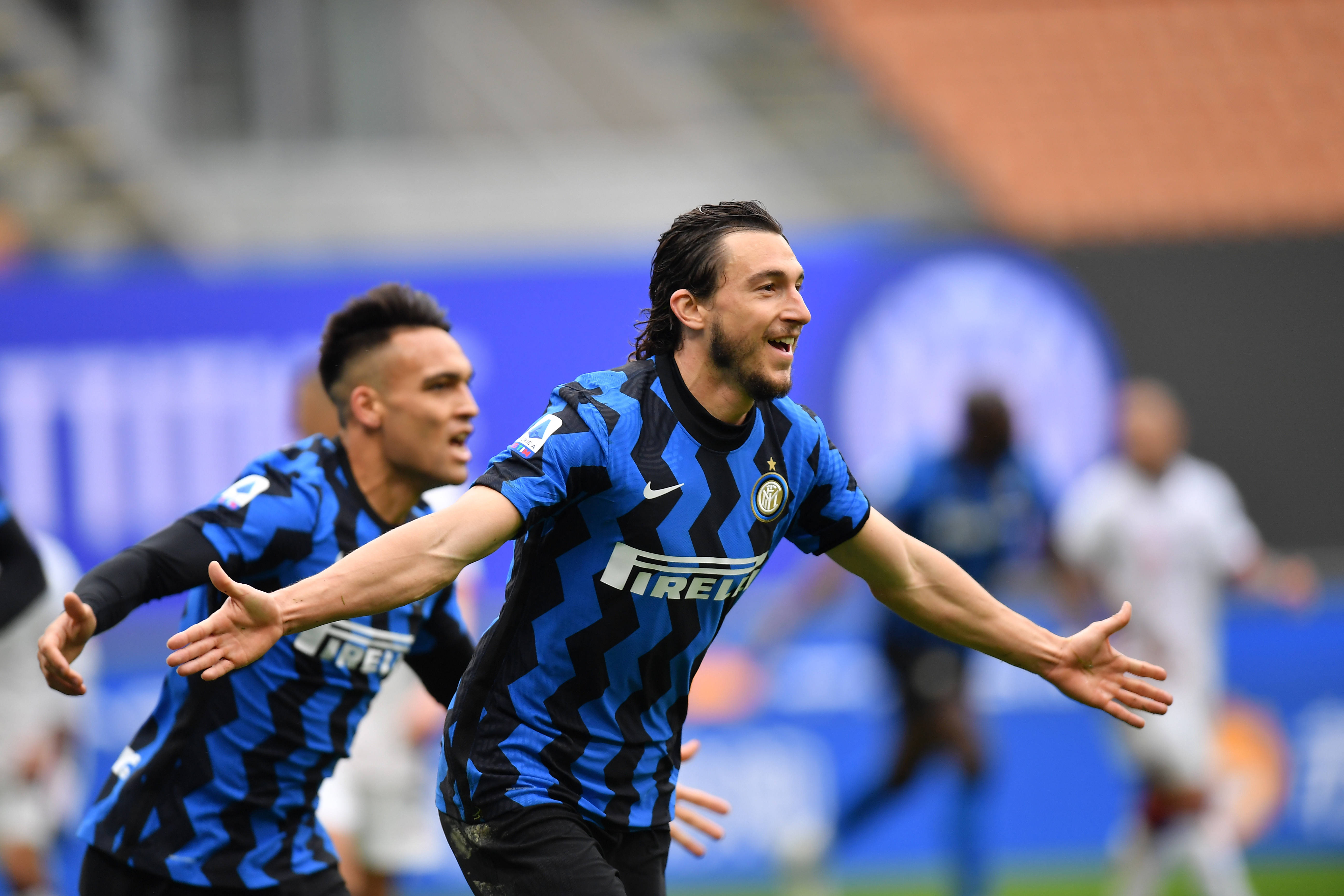 英超战报：佳夫双响，纽卡4-1埃弗顿，获联赛客场首胜（英超快报：佳夫梅开二度，纽卡4-1客胜埃弗顿，斩获联赛客场首胜）