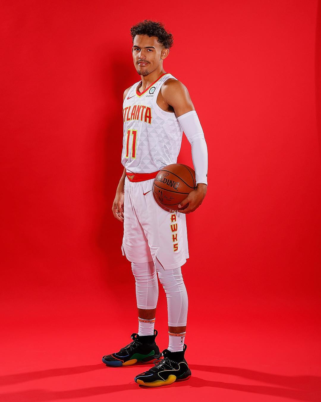 伦纳德以80%真实命中率砍40+5+5，保罗后队史第二人（伦纳德以80%真命中率砍下40+5+5，成队史继保罗后第二人）